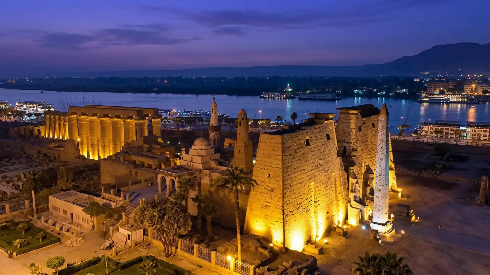 Oases Loop Bahariya Farafra Dakhla Kharga Tour