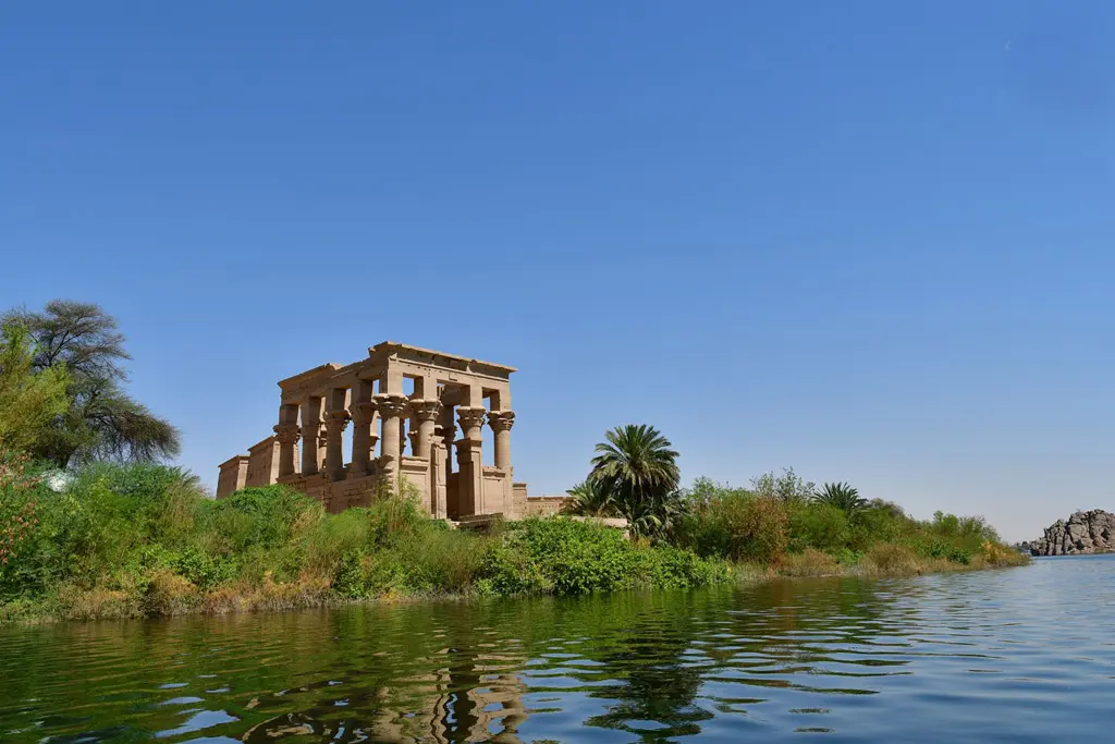 Aswan highlights private tour visiting Philae Temple, High Dam and Unfinished Obelisk