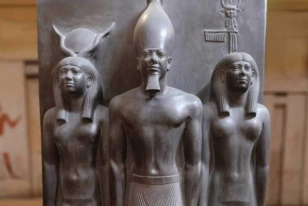 Egyptian Museum visited during a Cairo overnight tour from Hurghada by plane