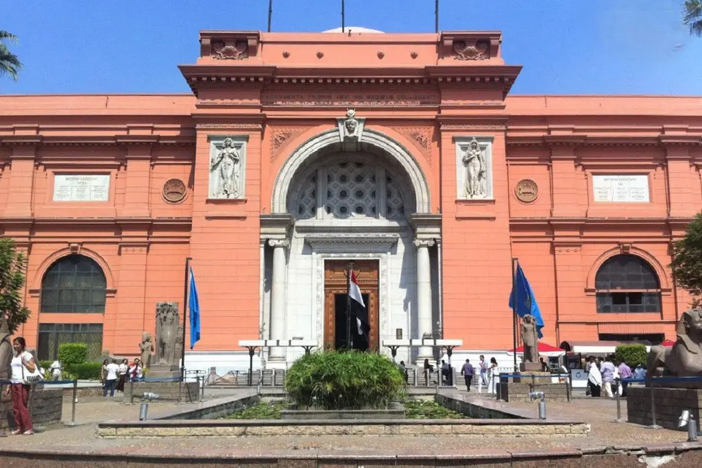 Egyptian Museum visit on a Cairo overnight tour from Sharm El Sheikh