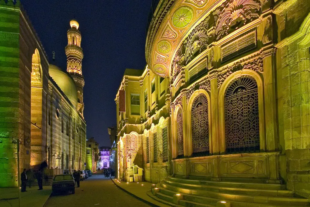 Islamic Cairo walking tour on El Moez Street with medieval architecture