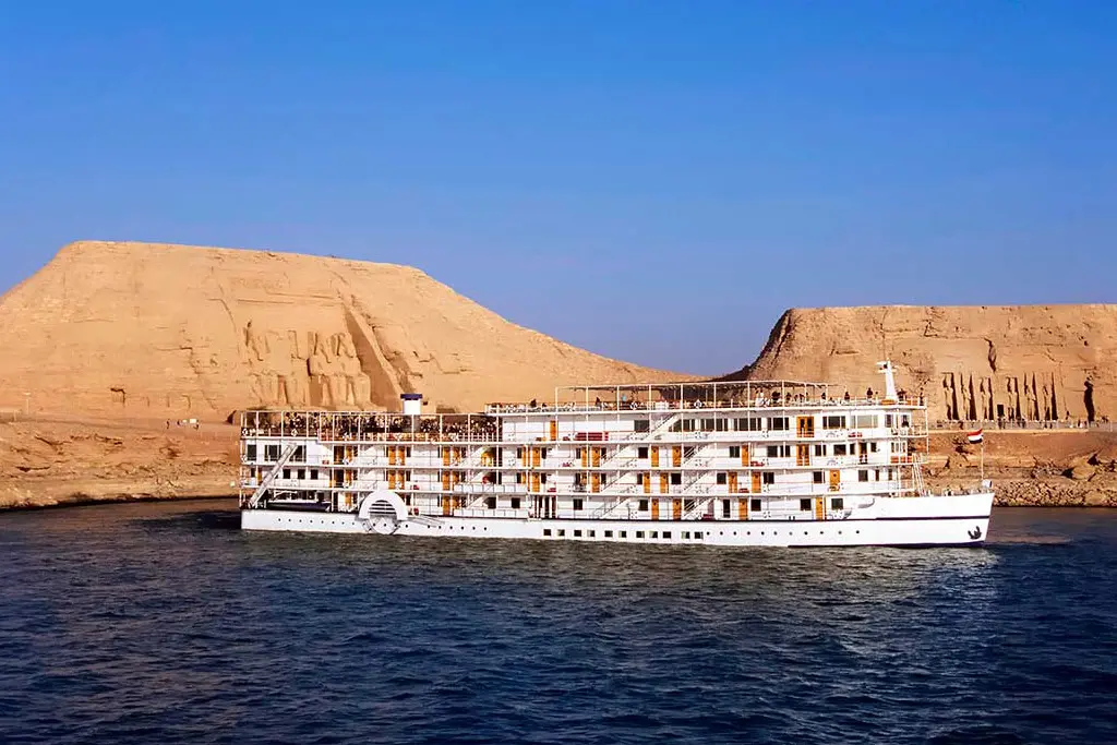 Kalabsha Temple private tour from Aswan with Lake Nasser views