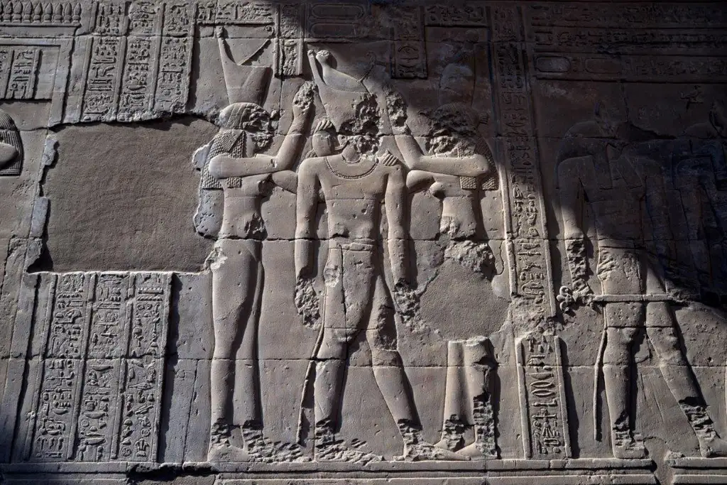 Kom Ombo double temple of Sobek and Horus on an Upper Egypt tour